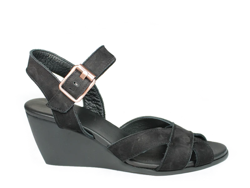 Arche Egowa Black