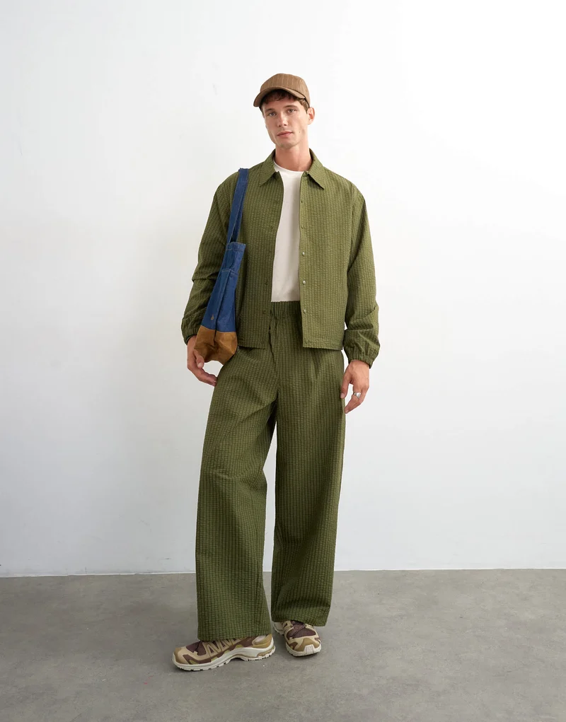 Topman baggy fit nylon ripstop trouser in green