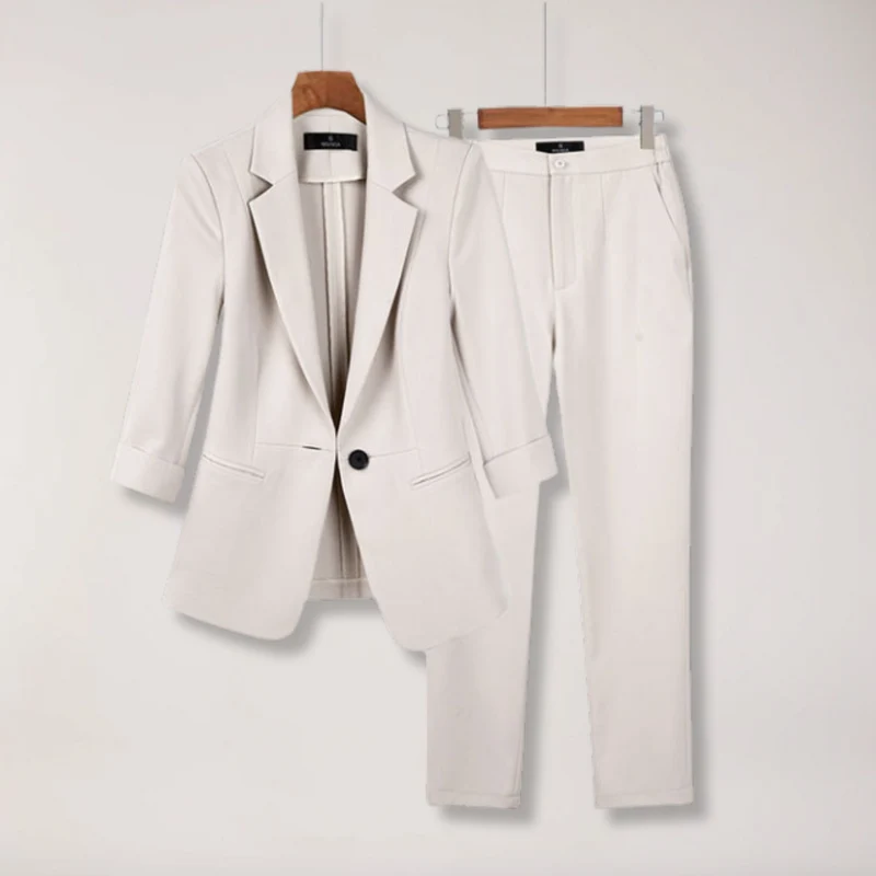 Elegant Kavaj & Byxor Set för Kvinnor med Skräddarsydd Design | Mångsidig Outfit för Kontor och Formella Tillfällen