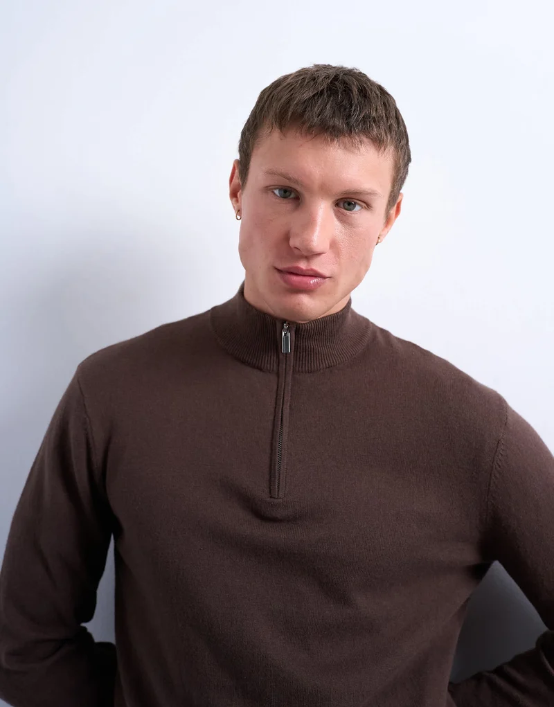 Topman essential knitted 1/4 zip funnel in brown