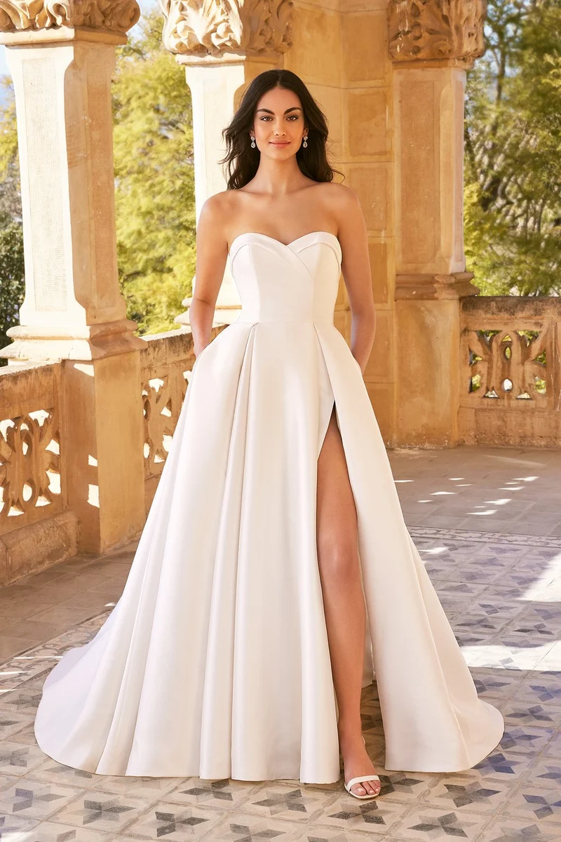 Brudklänning Sweetheart Gowns 20019 ( ej onlineköp )