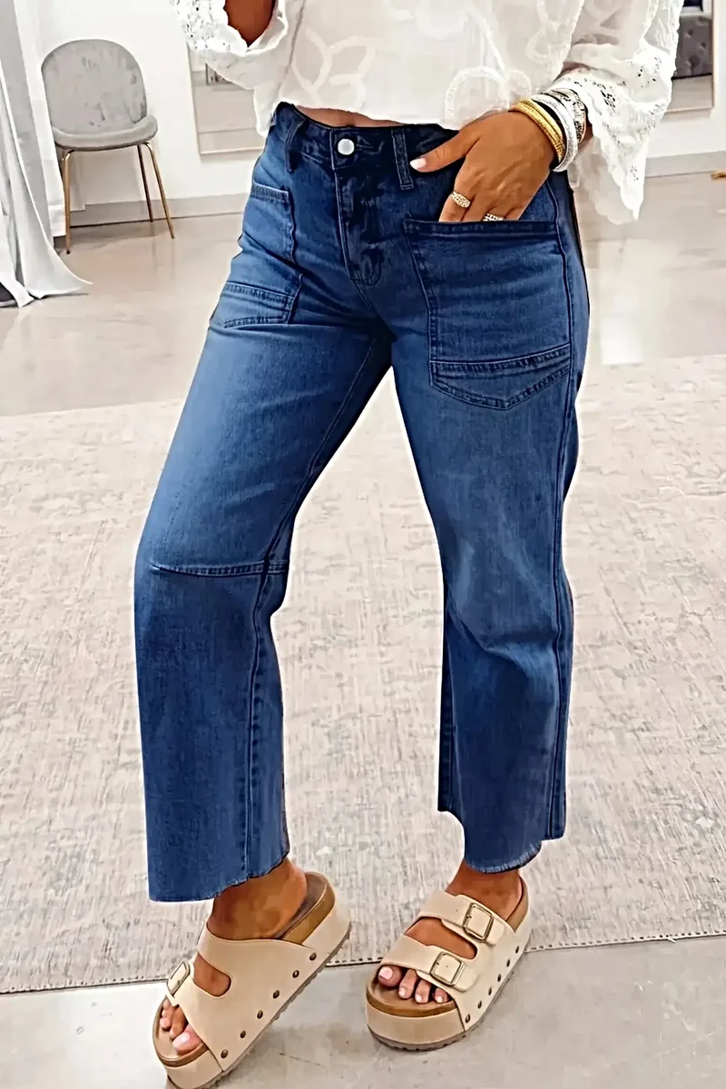 Lyxiga raka jeans med hög midja, rå fåll och fickdesign