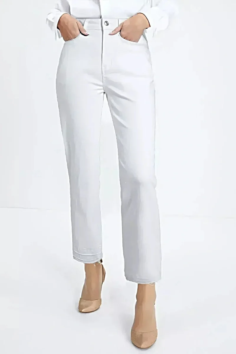 Högmidjade raka jeans för kvinnor - Klassisk fickmodell, ingen stretch, premiumtyg