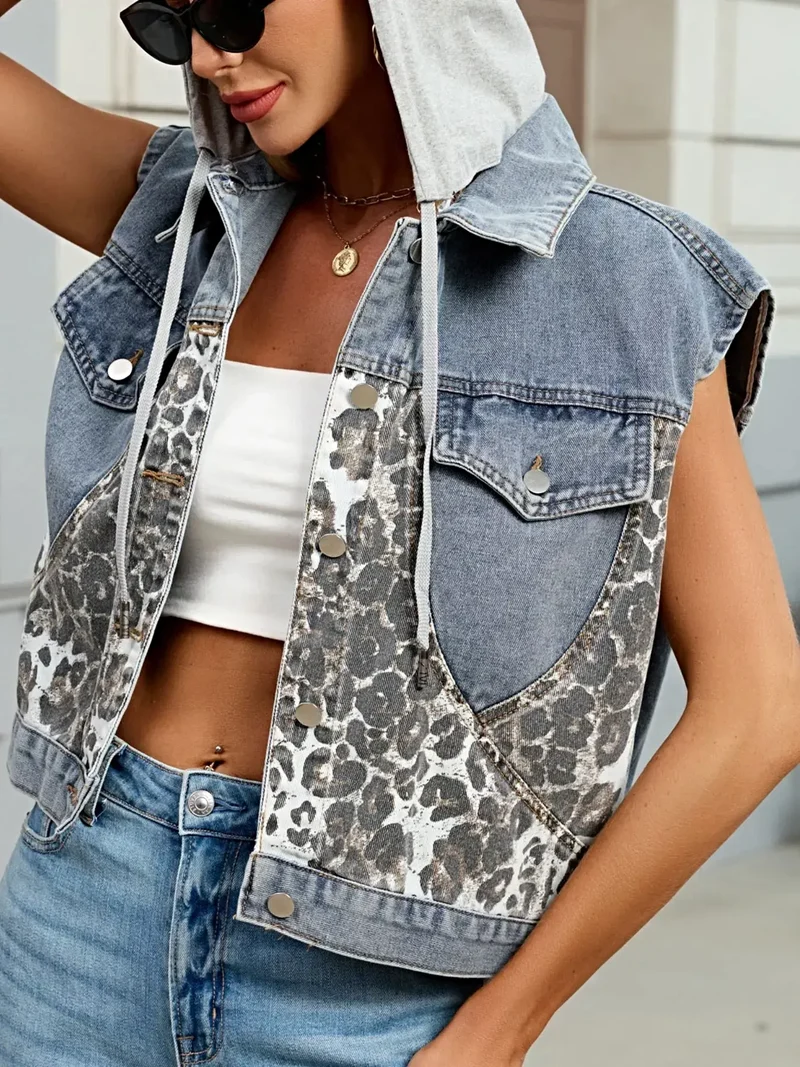 Denimväst med huva för kvinnor, leopardmönster, fickor och knappstängning – Chic Casual Layered Layered