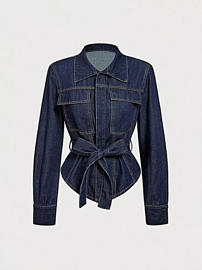 Lyxig jeansjacka med knytband i midjan, långärmad design, knappar och fickor i klassisk blå