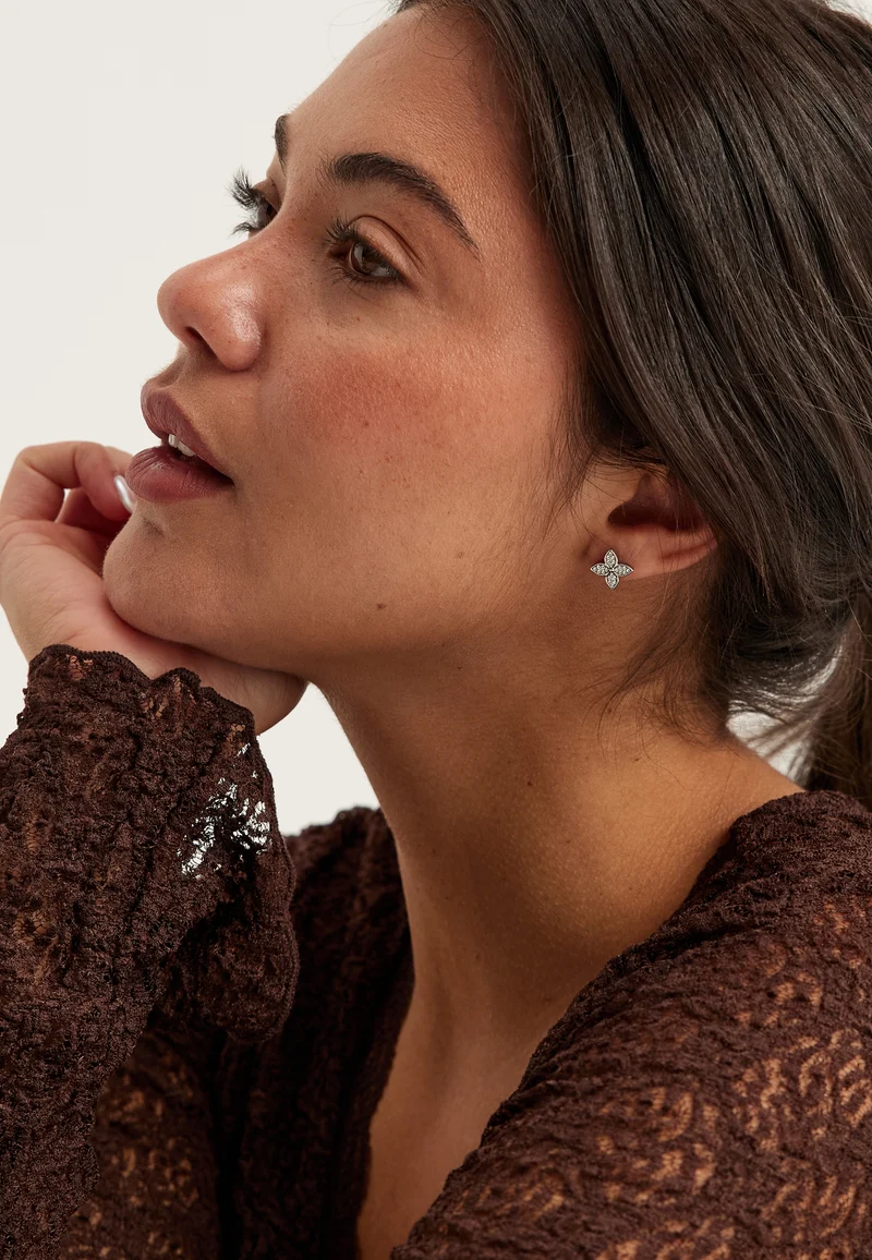 Valencia Crystal Stud