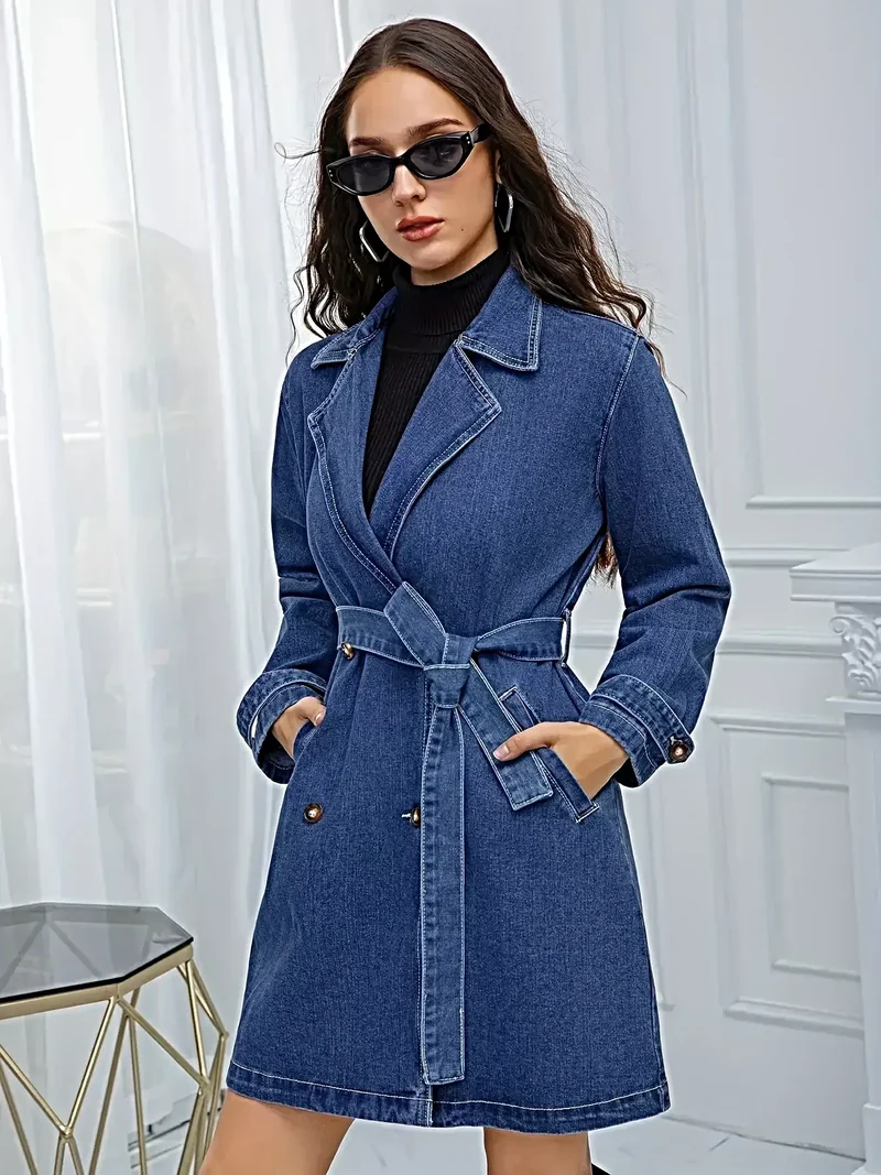 Bältad jeansjacka - Dubbelknäppt design med fickor, klassisk stil för enkel elegans