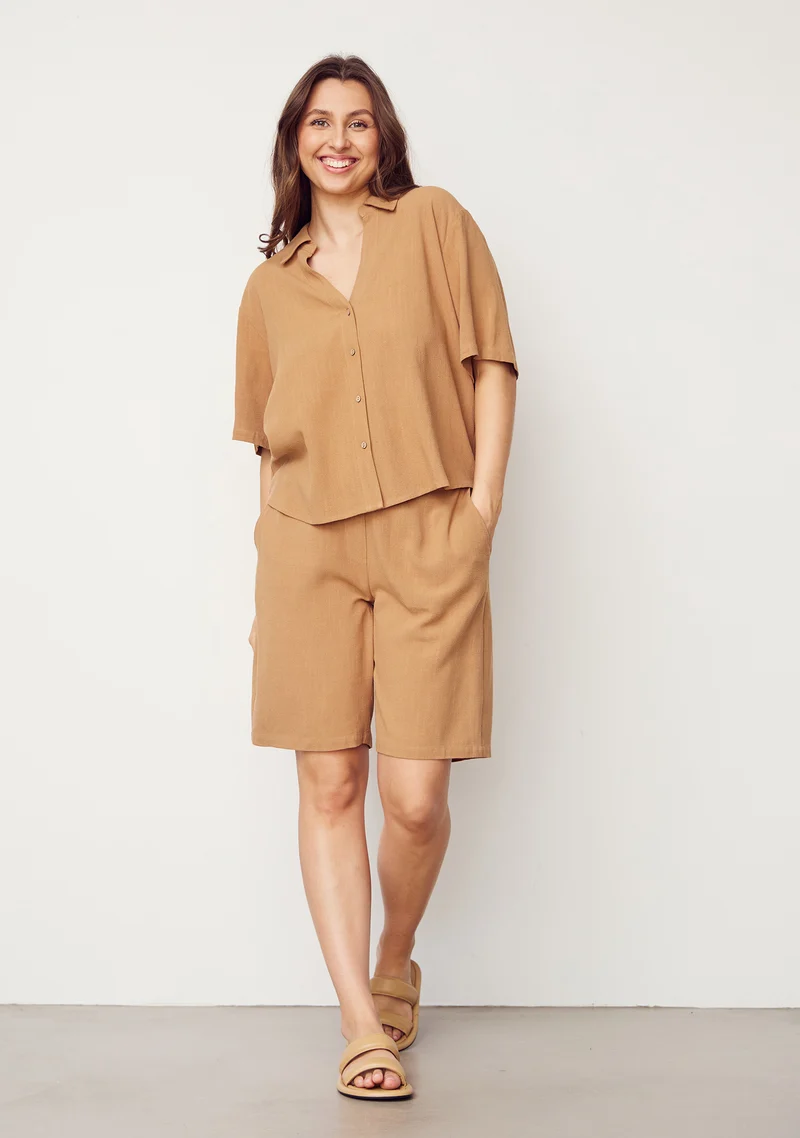 Pearl s/s Shirt - Luxury Camel