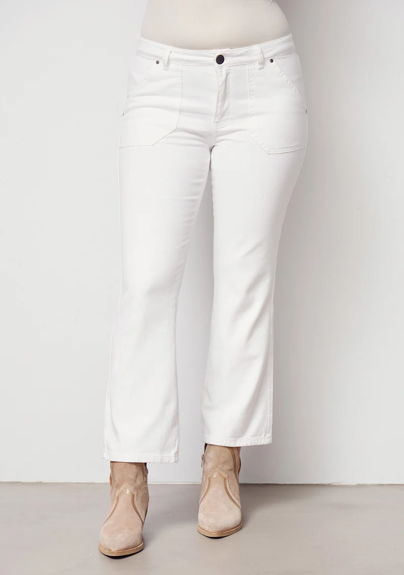 Como Twill Flare Pant - White