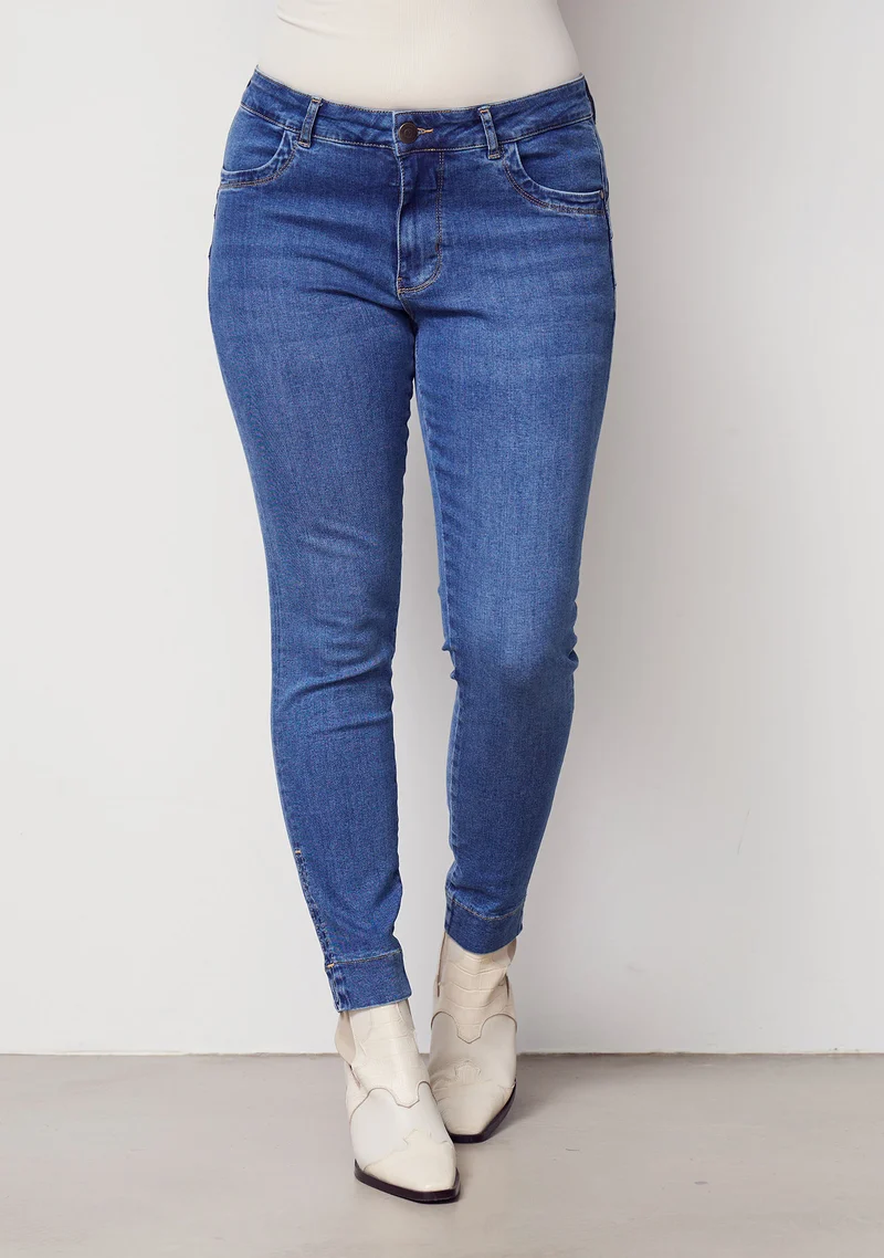 Verona Basic Jeans - Denim Blue