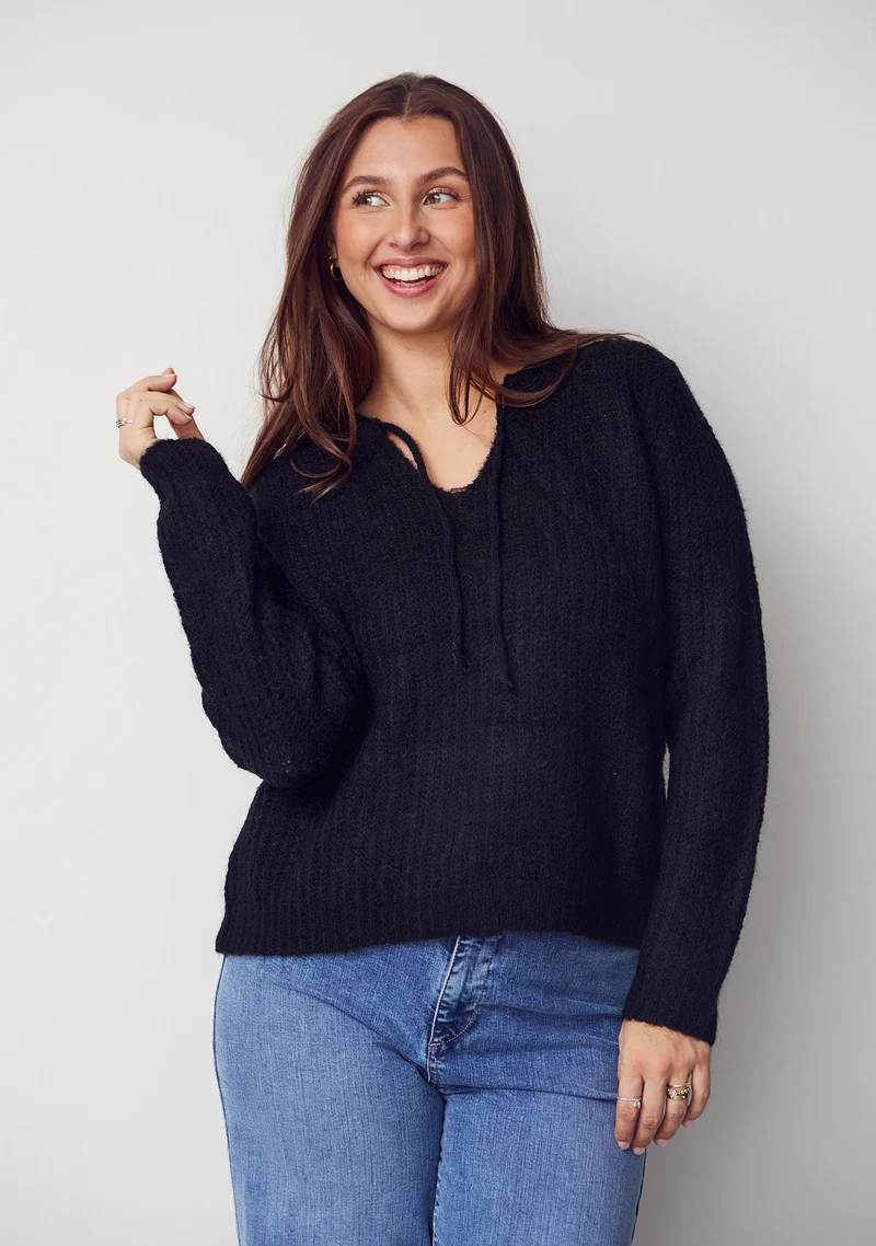 Anna String Pullover - Black