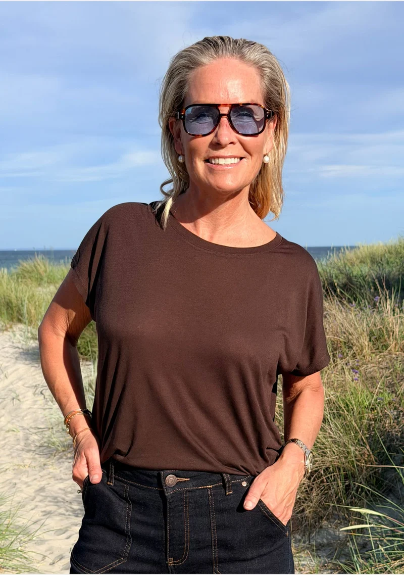 Nugga Viscose T-Shirt - Dark brown