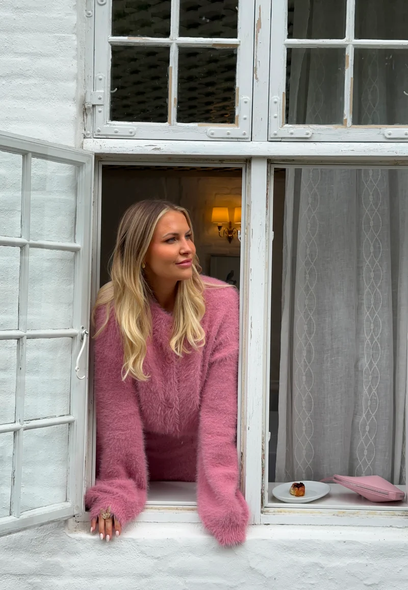 Josefin Fluffy Cardigan