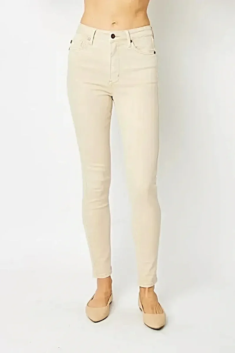Judy Blå Högmidjade Skinny Jeans med Magkontroll - Garment Färgad Comfort Fit