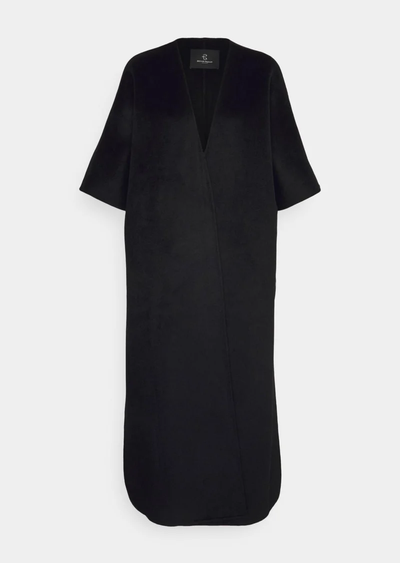 Violet Marlin Cape