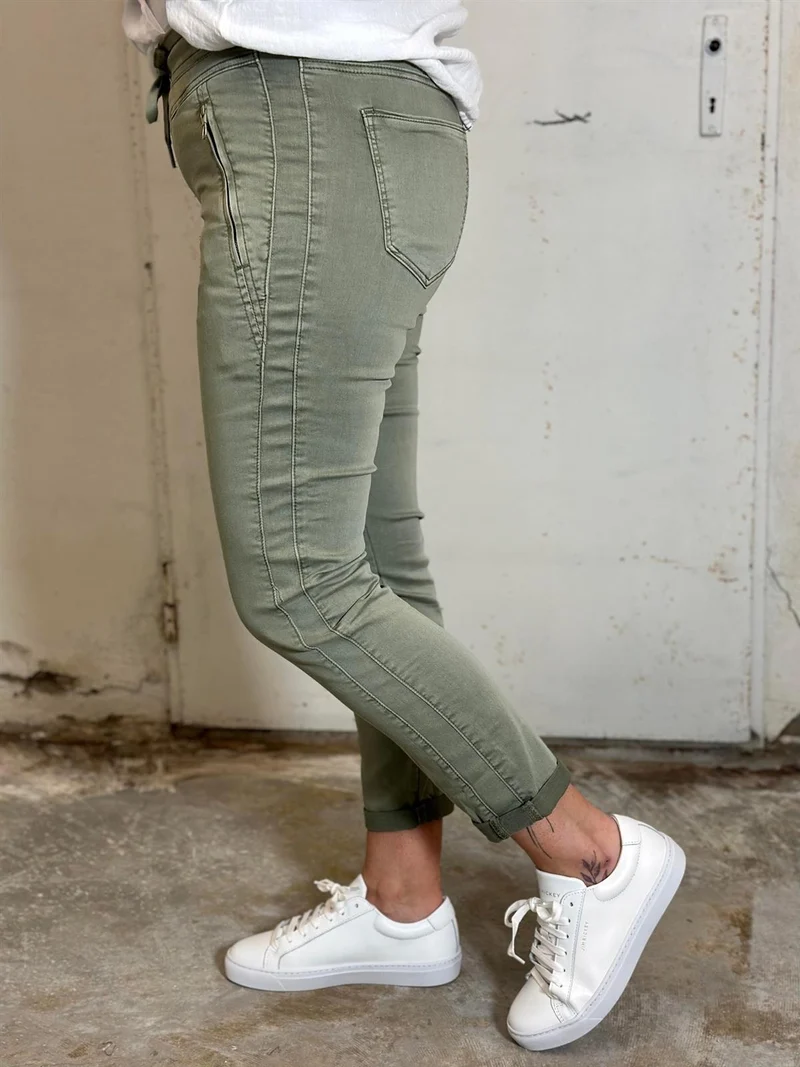 Tessy crp jog color