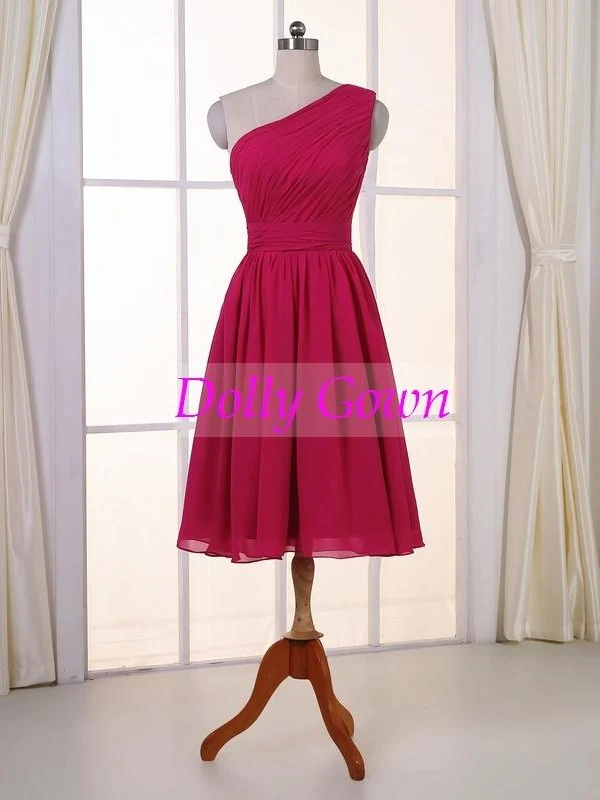 Korta One Shoulder Hot Pink Bridesmaid Klänningar