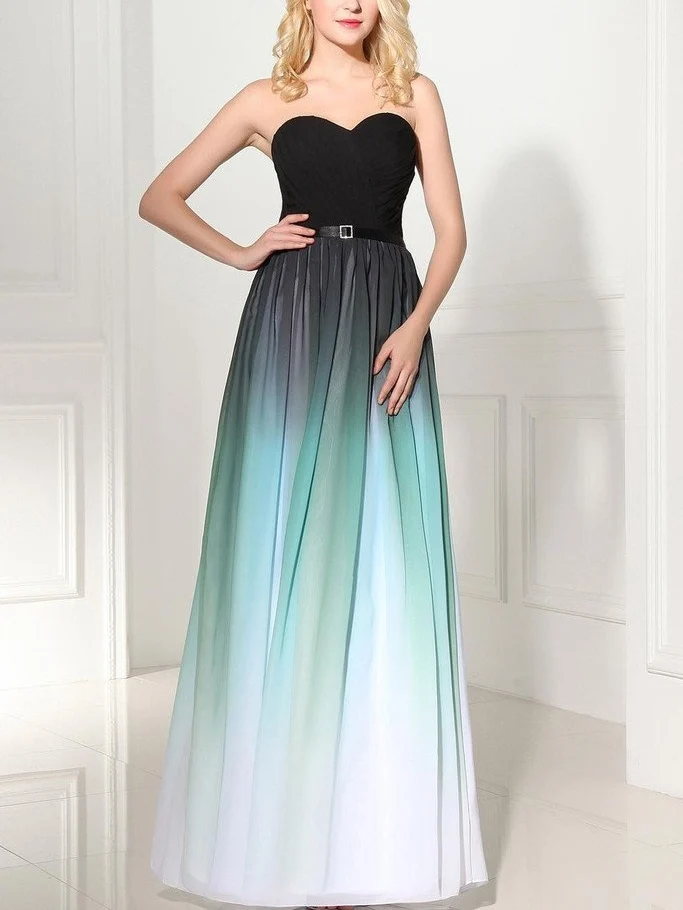 Ombre Chiffong Sweetheart Neck långa axelbandslösa brudtärnaklänningar