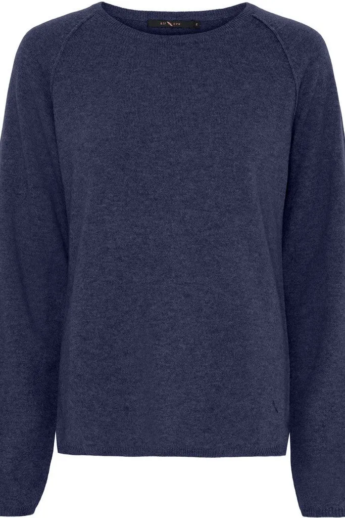 Cashmere pullover