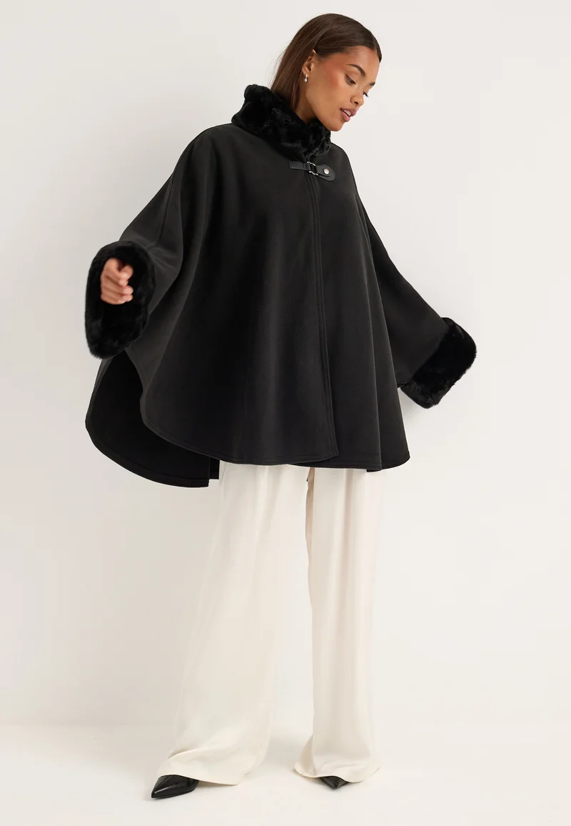 Visofia Cape
