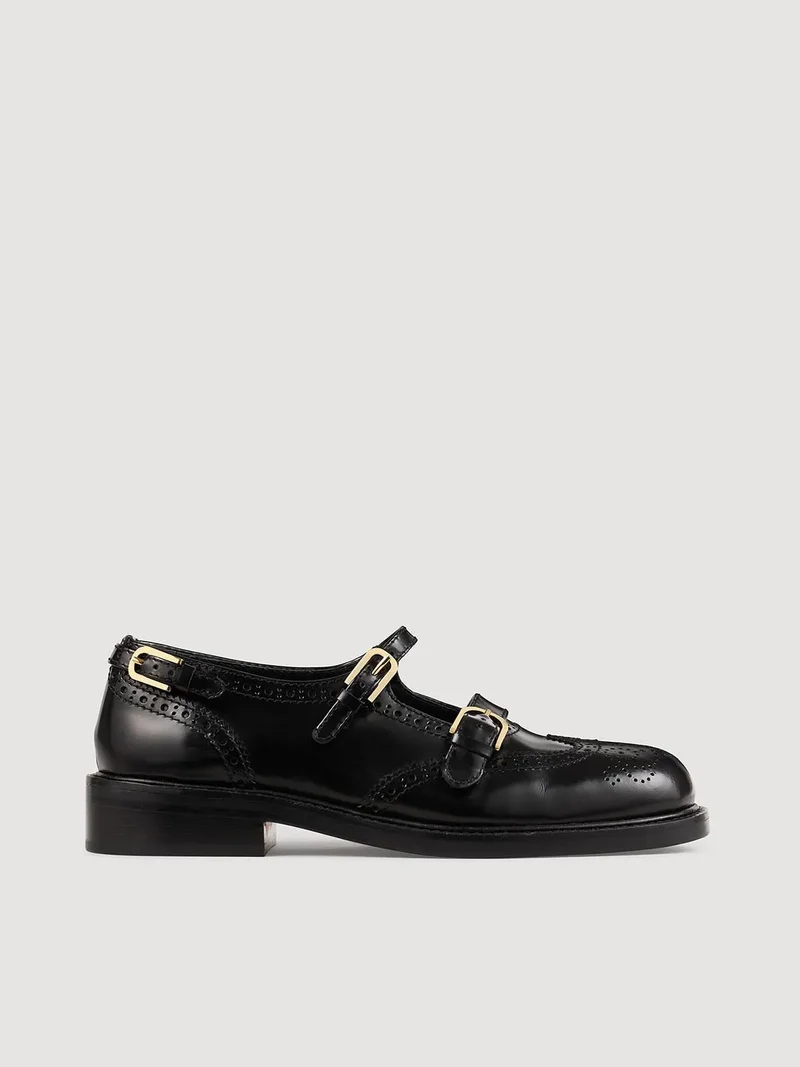 Women's shoes