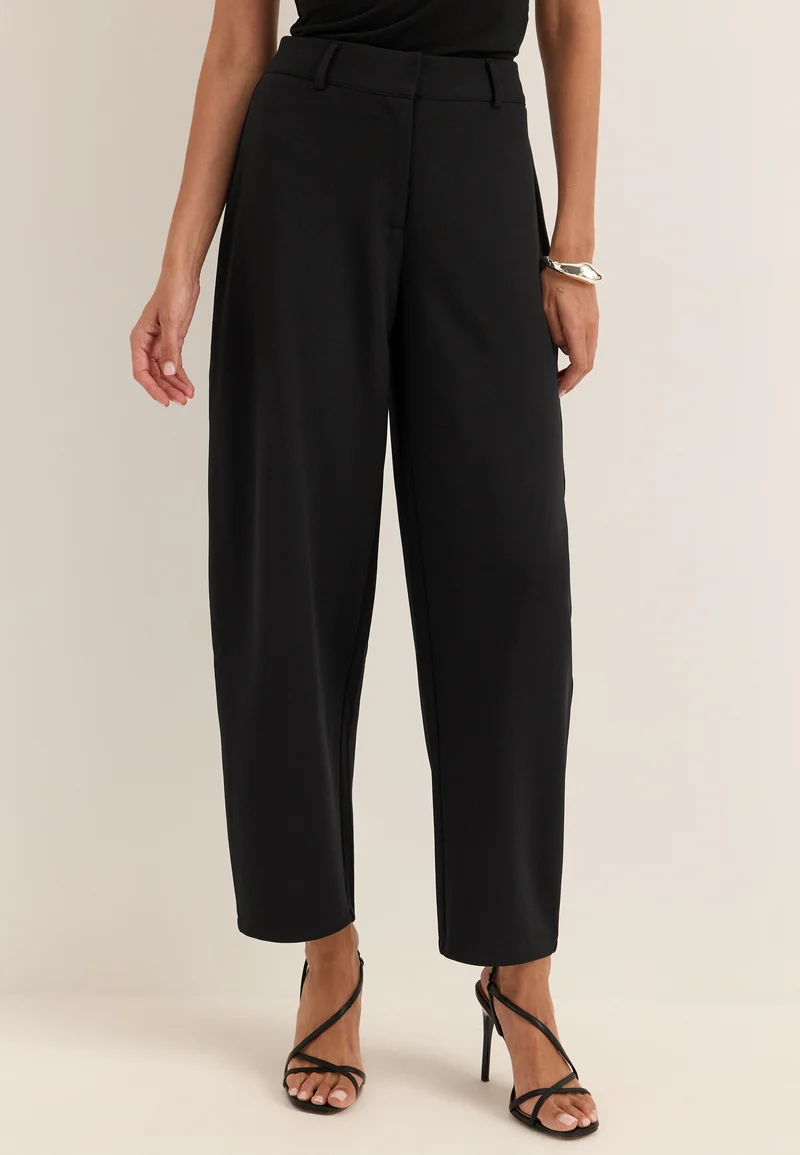 Soft Suit Barrel Trousers