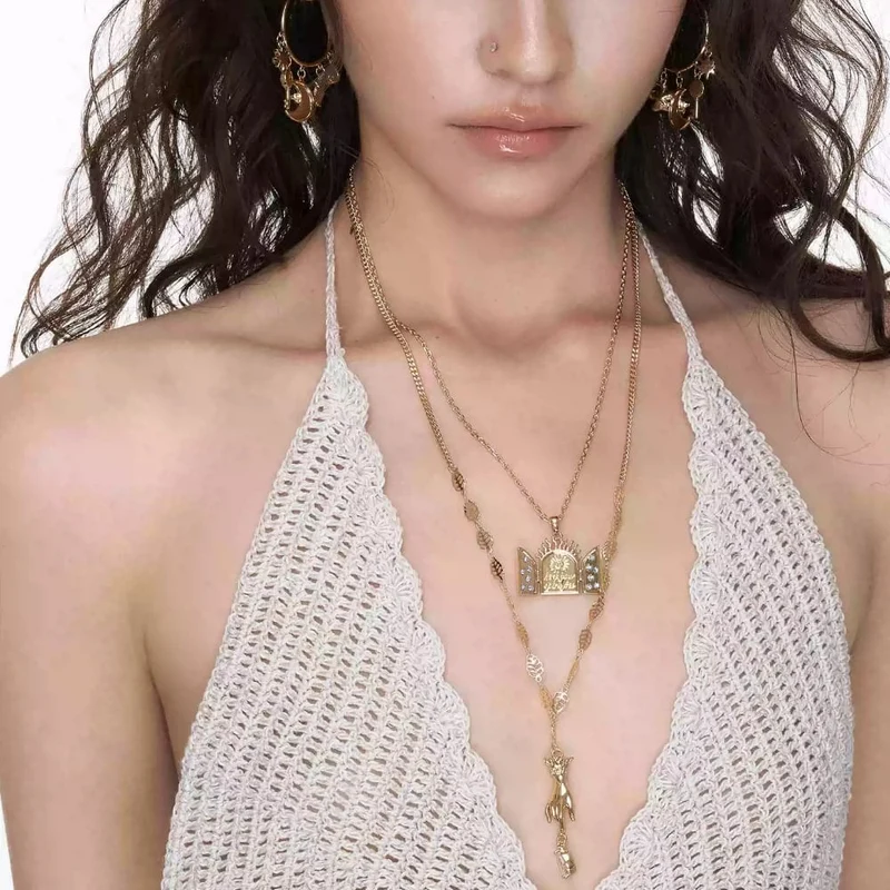Halsband med grungemotiv och dörrhandtag för kvinnor