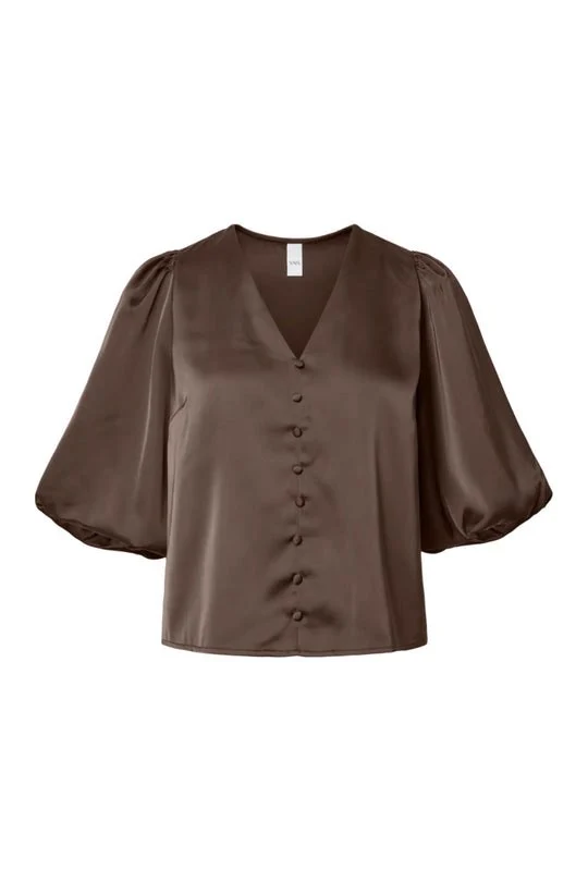 YASPella 2/4 V-Neck Top