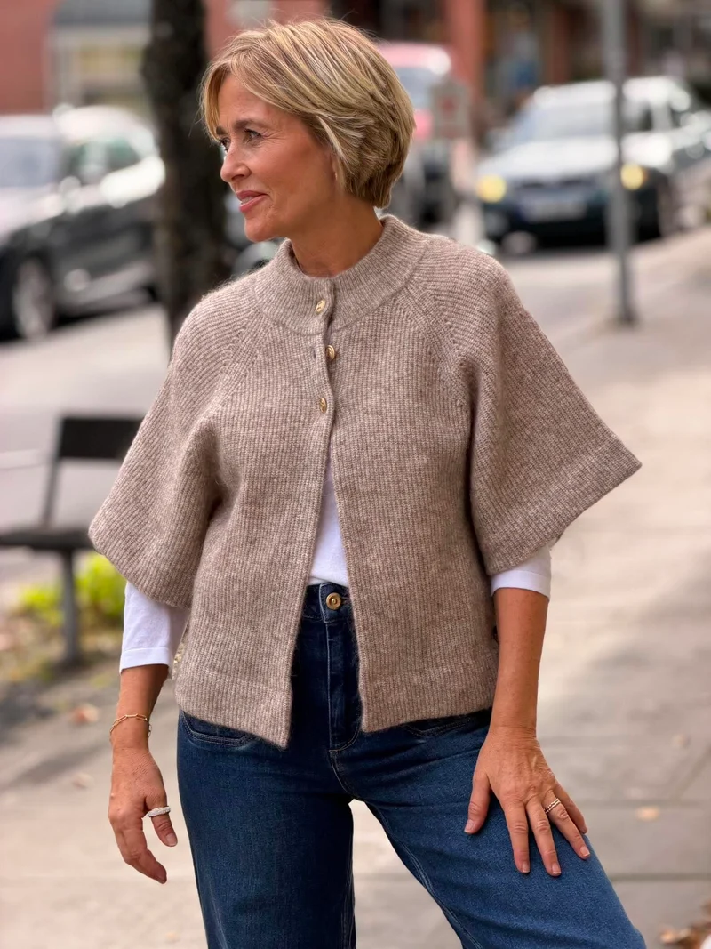 Vilanie Cardigan