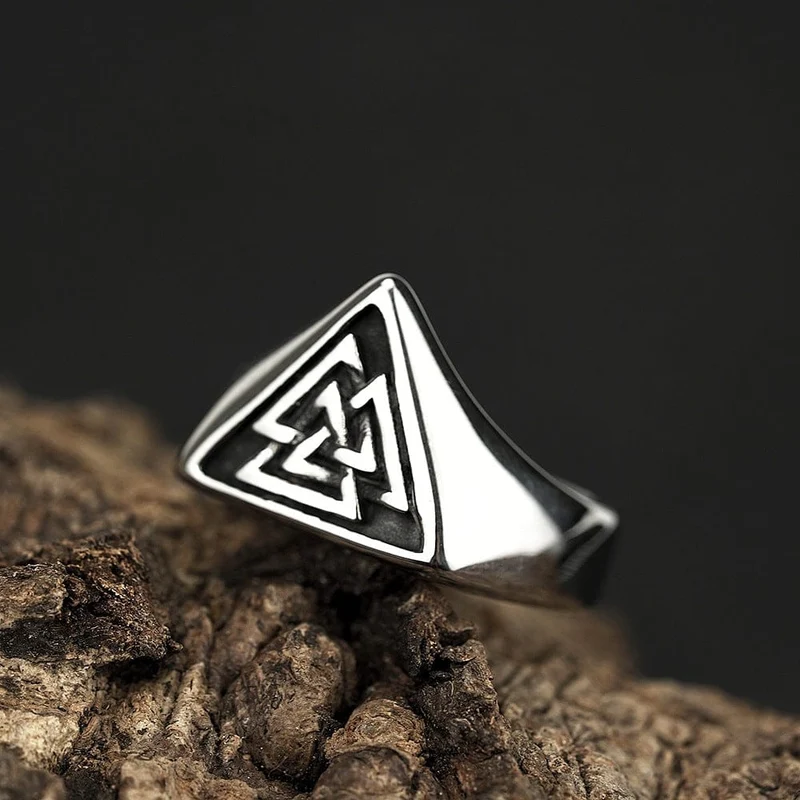 Herr Punk Triangulär Ring