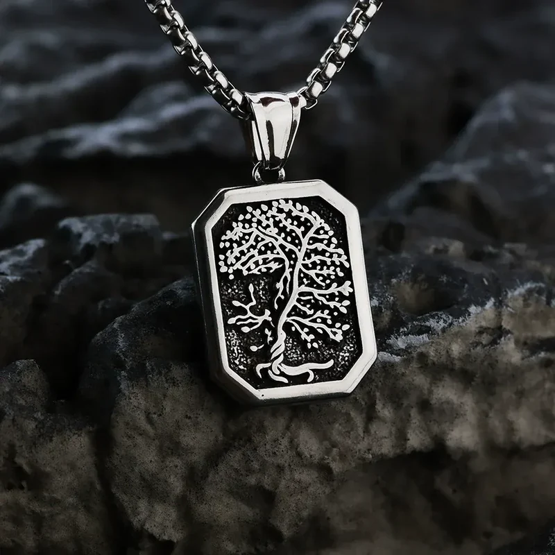 Herrhalsband med Yggdrasil-hänge i punkstil