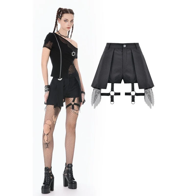 Damshorts i punk-mesh med veckade benremmar