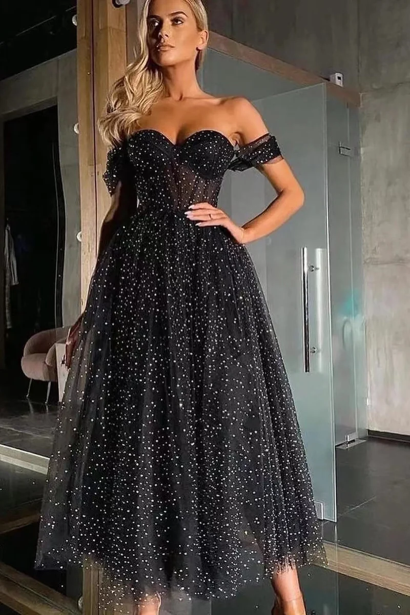 Elegant Svart Off-Shoulder Hjärtformad A-linjeformad Tyllpärlbalklänning