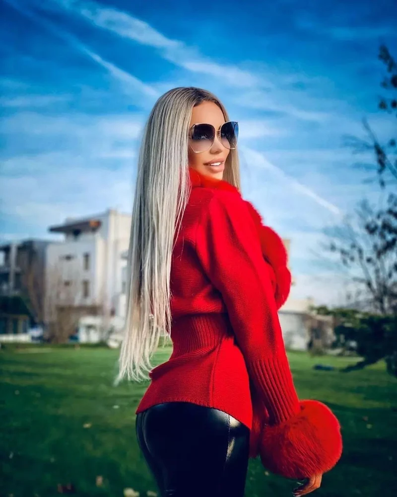 Fox Fur Cashmere/Knit Short Cardigan in red