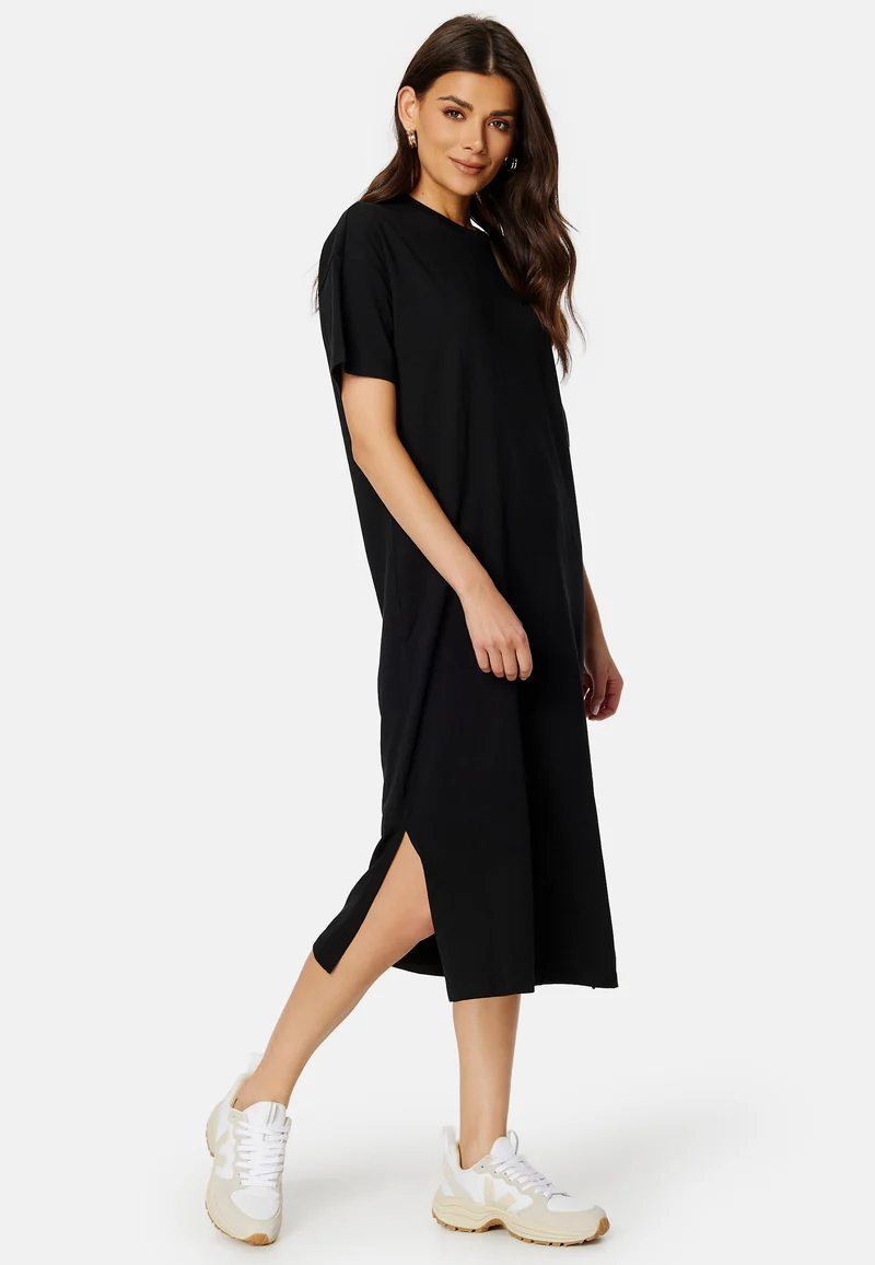 Molly Oversize Calf Dress