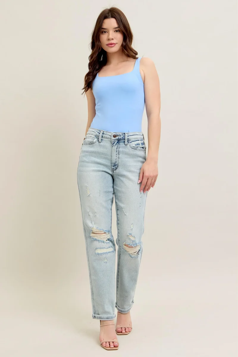 Judy Blå Full Size Mr Repair Stitch Detalj Destroy Enkelmanschett BF Jeans Plus Size