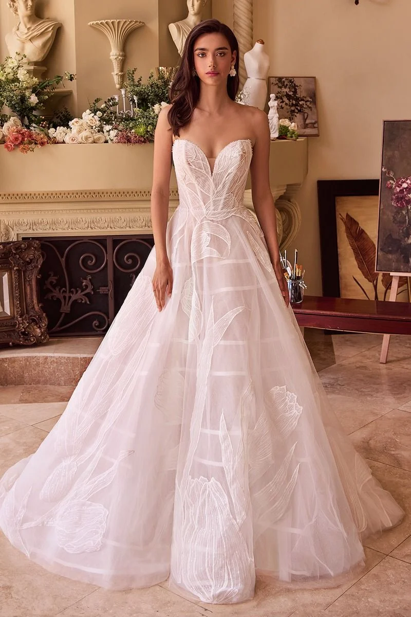 Axelbandslös Deep Sweetheart Neckline brudklänning av Andrea och Leo WL043 - Speciellt tillfälle/kurvor