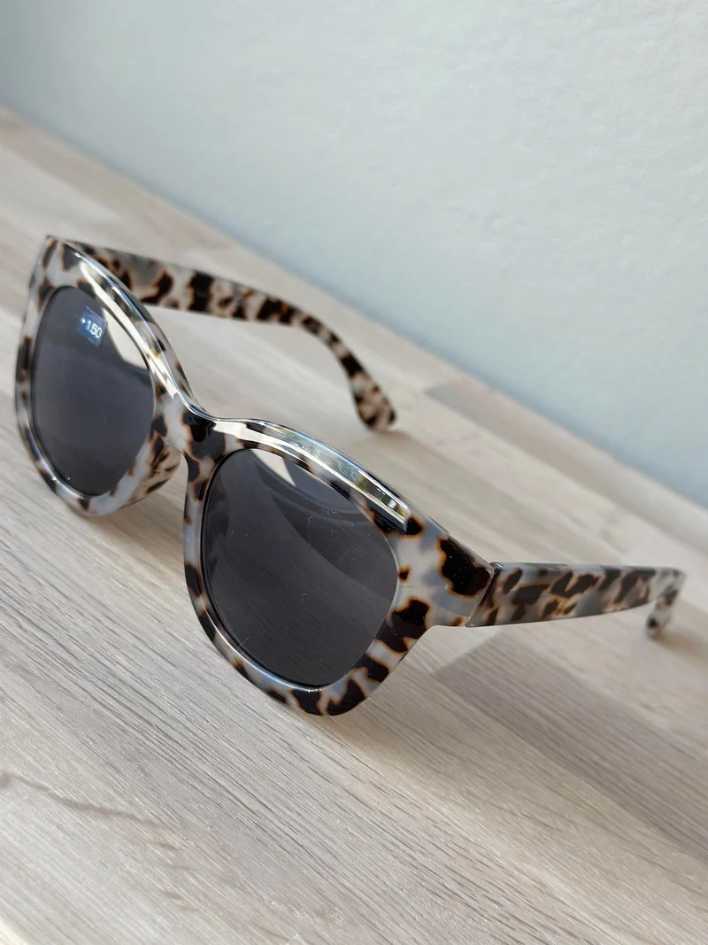 Center Stage Solbrille