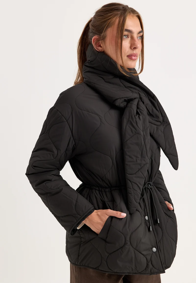 Scarf Quilted Short Jacket