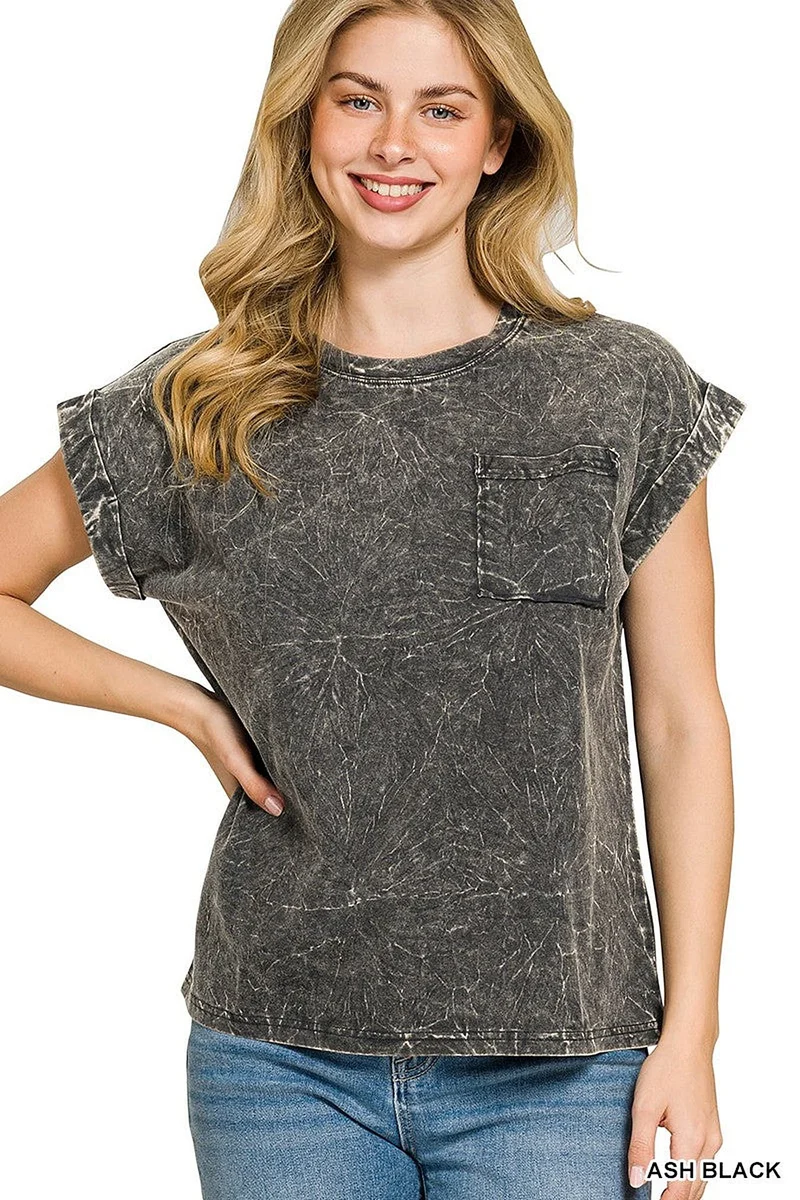 Lyxig Plus Size Kortärmad T-shirt med Pocket - Vintagetvättad bomullsblandning med avslappnad passform
