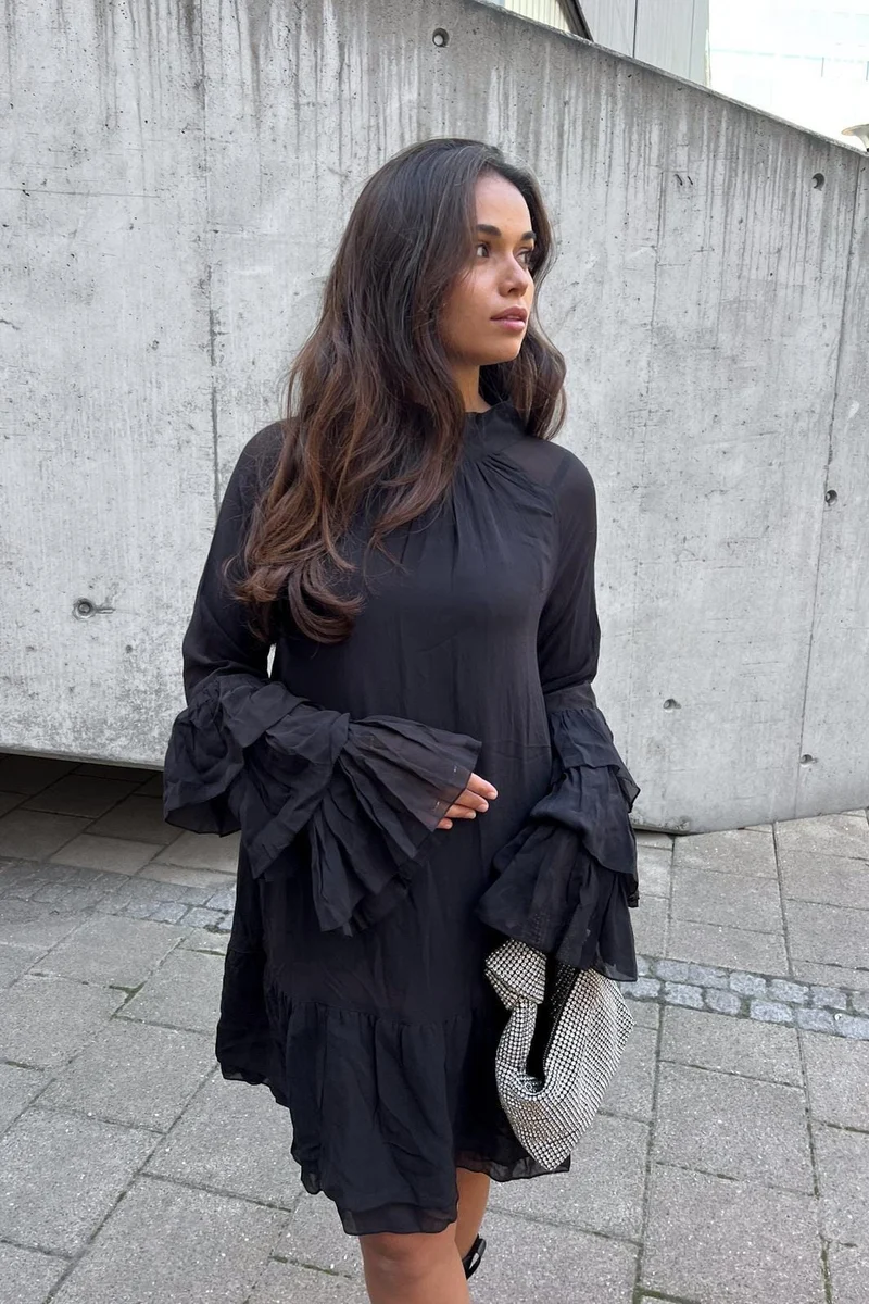 Noella - Lavanna Dress 14230002 - 004 - Black