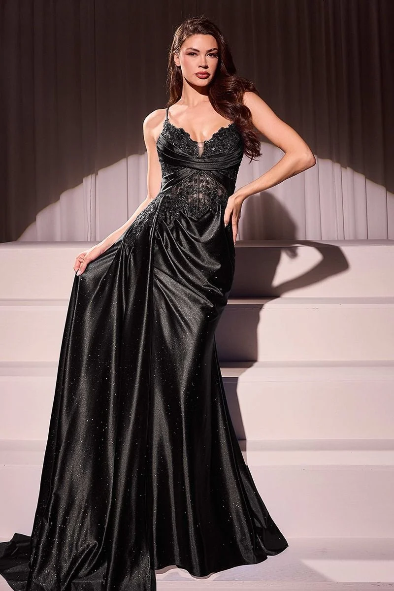 Satin Sweetheart Neckline Ben Slit Gown från Cinderella Divine CDS524 - Speciellt tillfälle